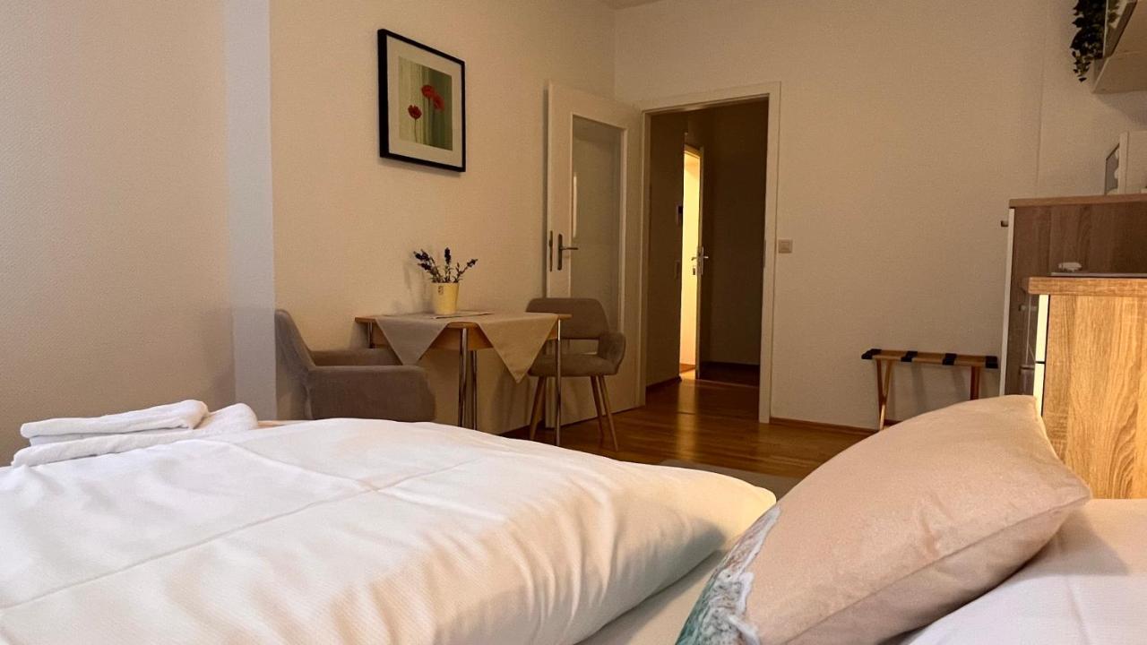 Pension Tokus Nürnberg Eksteriør billede