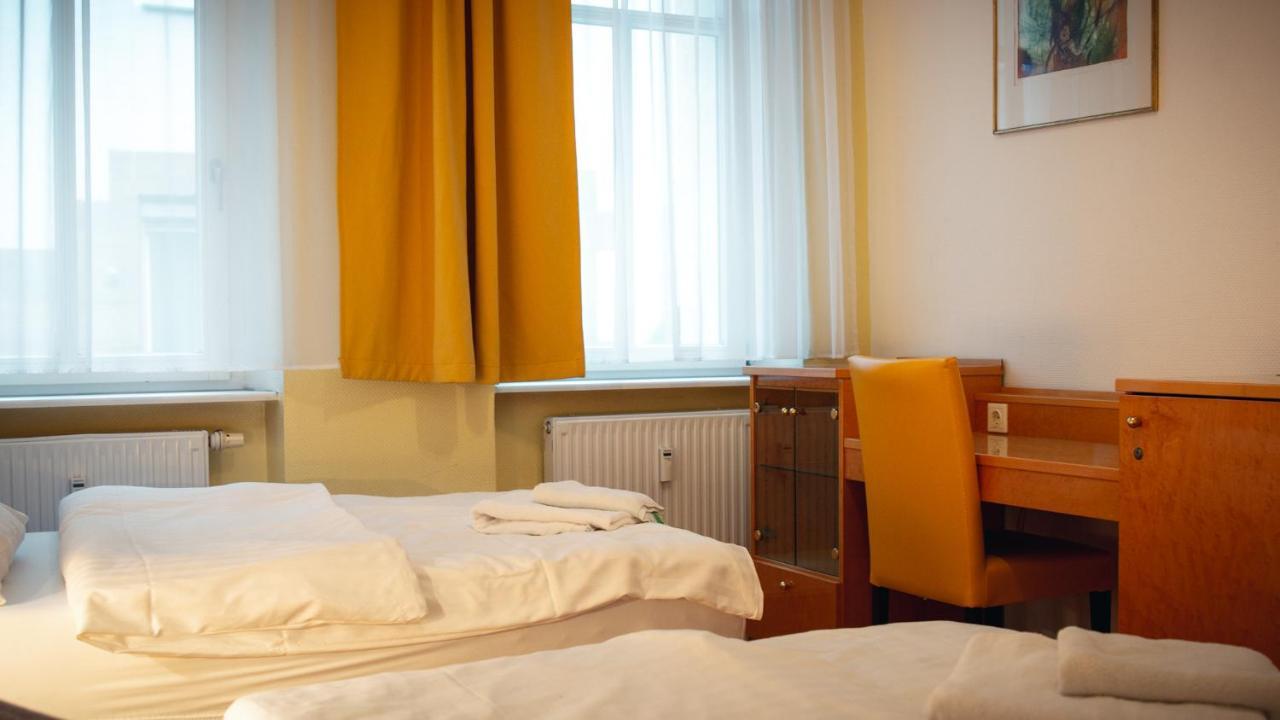 Pension Tokus Nürnberg Eksteriør billede